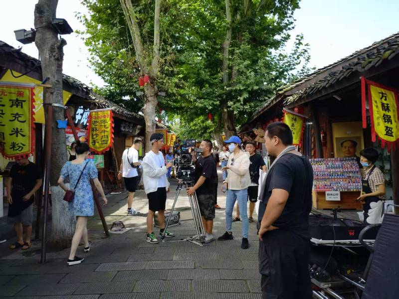 鹿寨县产品视频拍摄技术升级：AI与三维动画深度融合